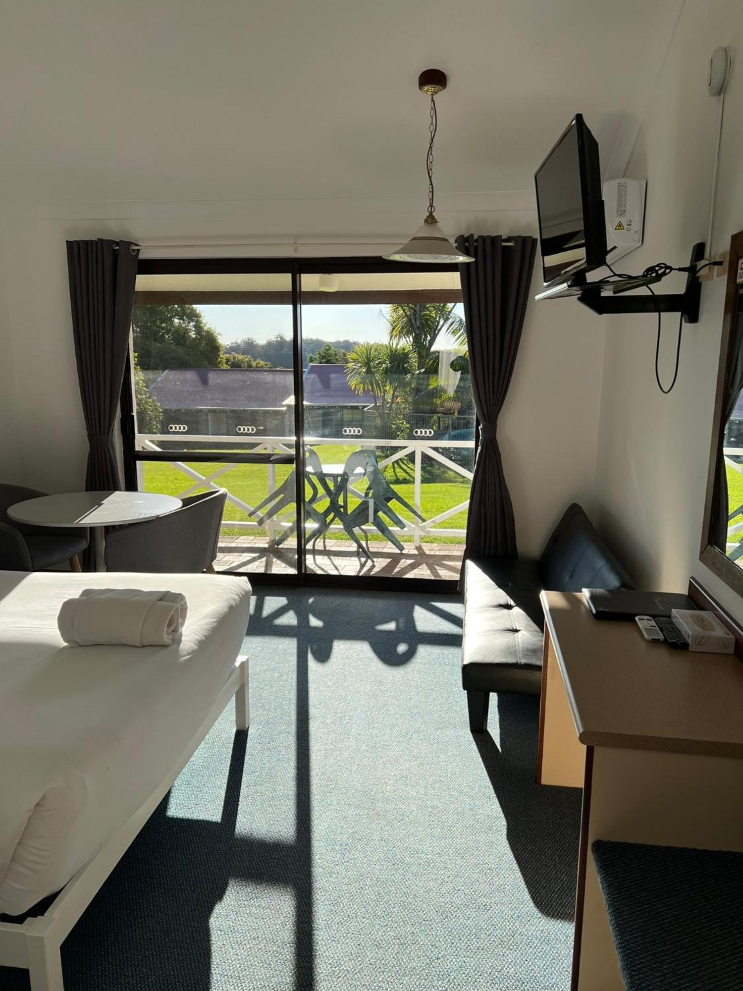 Karri Forest Motel Pemberton Luaran gambar