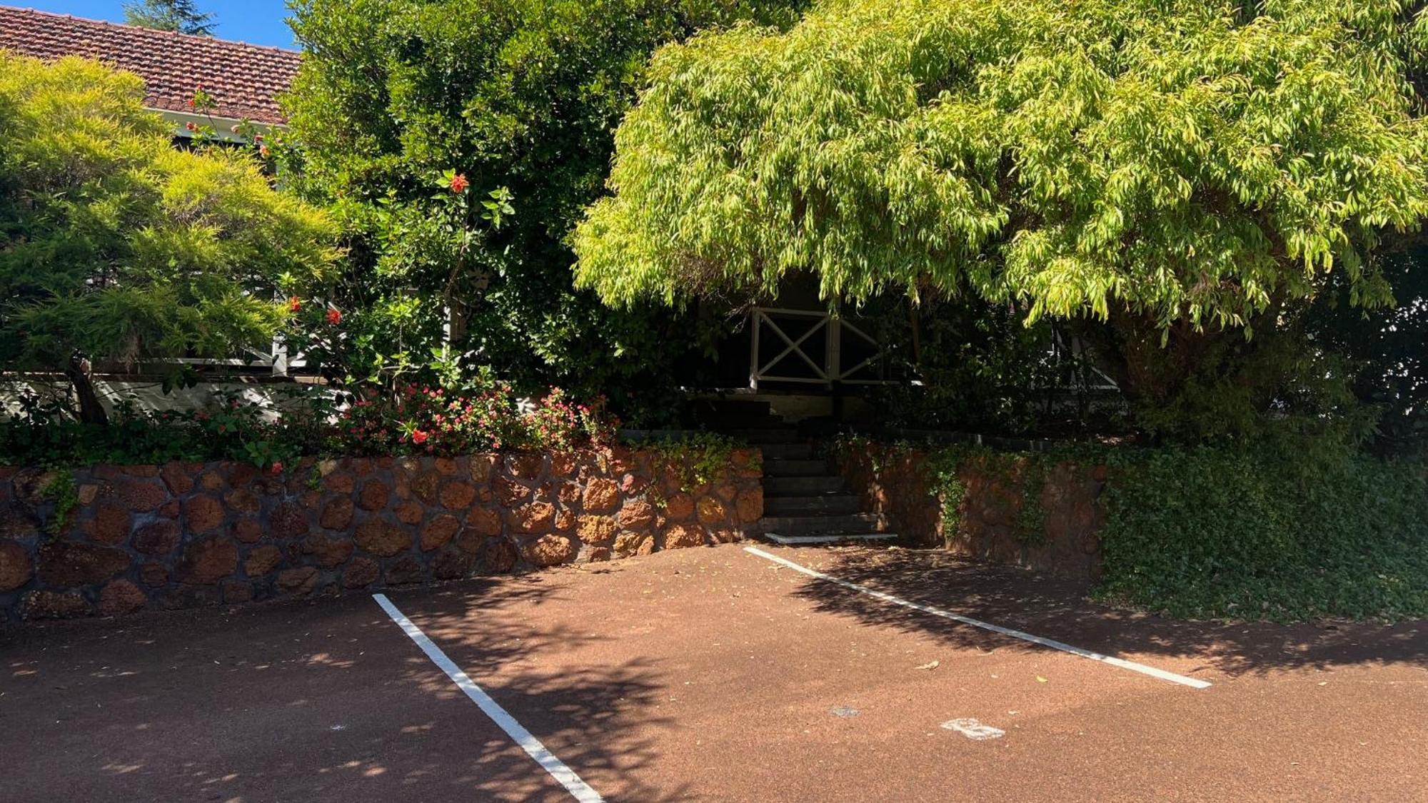 Karri Forest Motel Pemberton Luaran gambar